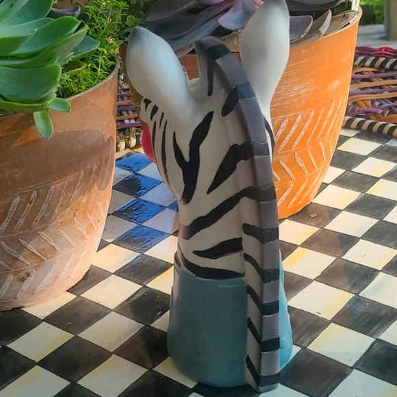 Zebra Blowing Bubble Gum Vase, 9" tall x 4" wide